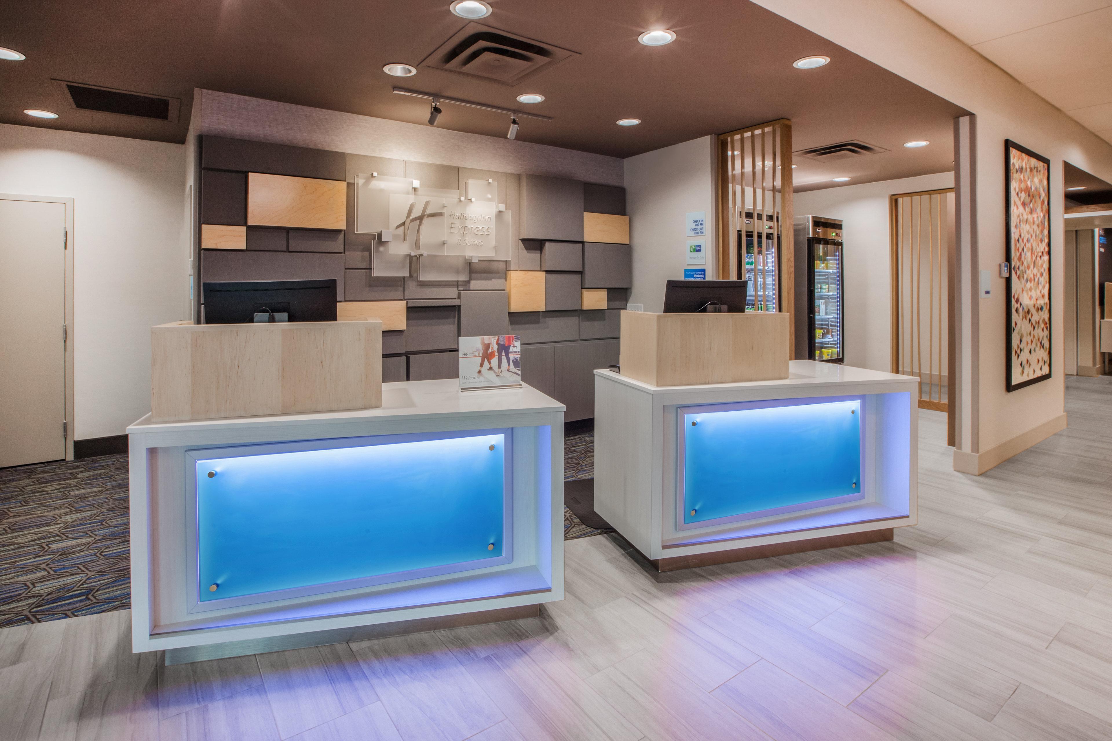 Holiday Inn Express Hotel & Suites Canton By Ihg Buitenkant foto