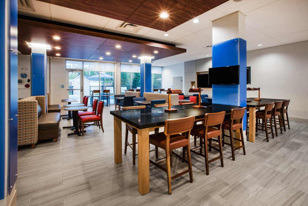 Holiday Inn Express Hotel & Suites Canton By Ihg Buitenkant foto